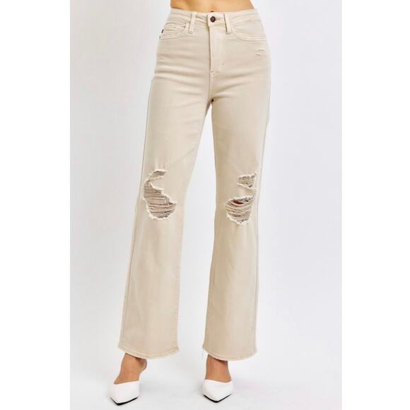 NWT Judy Blue High Waist Straight Leg Distressed Jean.Size 15/32